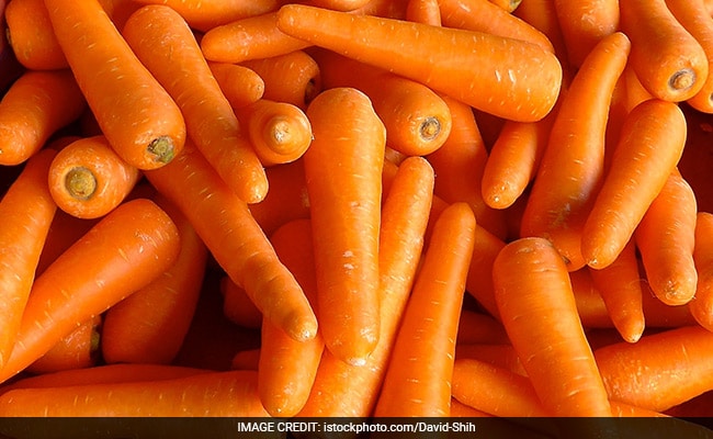 IPS010 Carrot Seeds Indian PlantsNSeeds